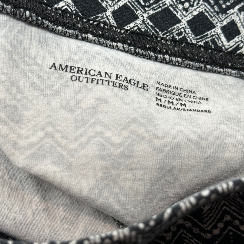 American Eagle Outfitters Womens Black White Geometric Tribal Leggings Size M - Picture 3 of 6